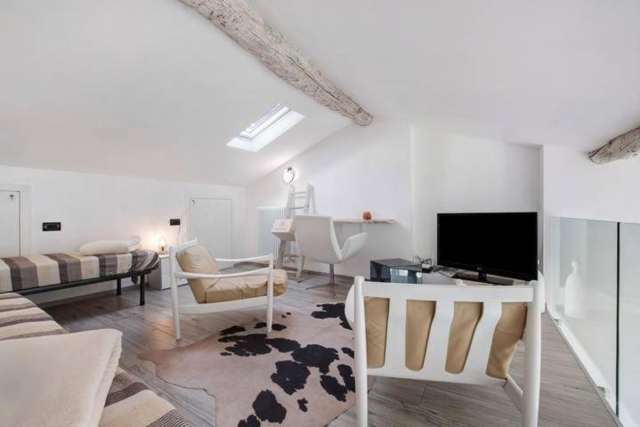 Le Coccinelle Home A 列尔纳 外观 照片