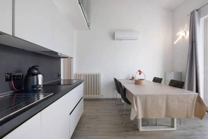 Le Coccinelle Home A 列尔纳 外观 照片